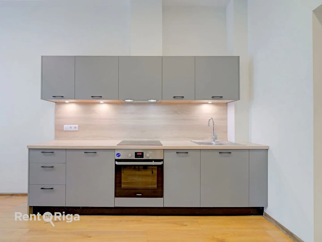 Elijas 19, Centrs — vēl bildes