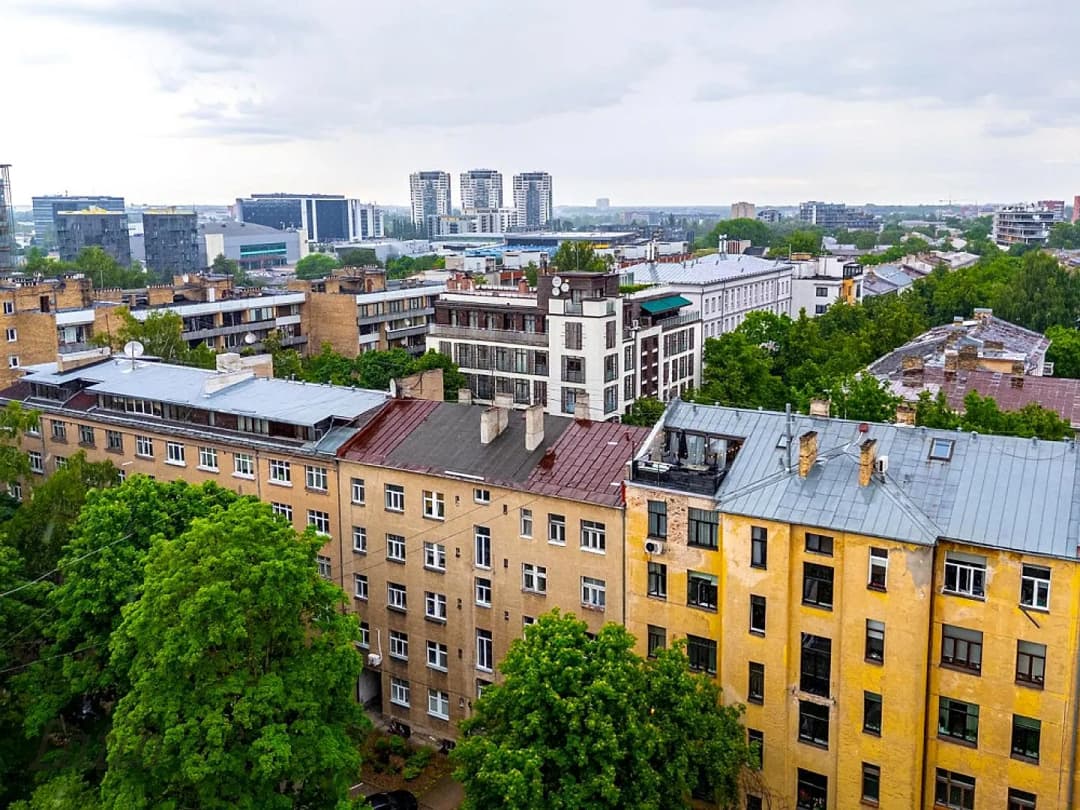 Trīsistabu dzīvoklis — Krišjāņa Valdemāra iela 77, Rīga — bilde 2