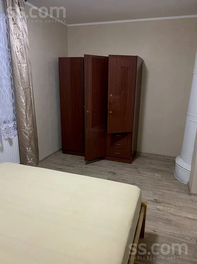 Divistabu dzīvoklis — 2 5 — vēl bildes