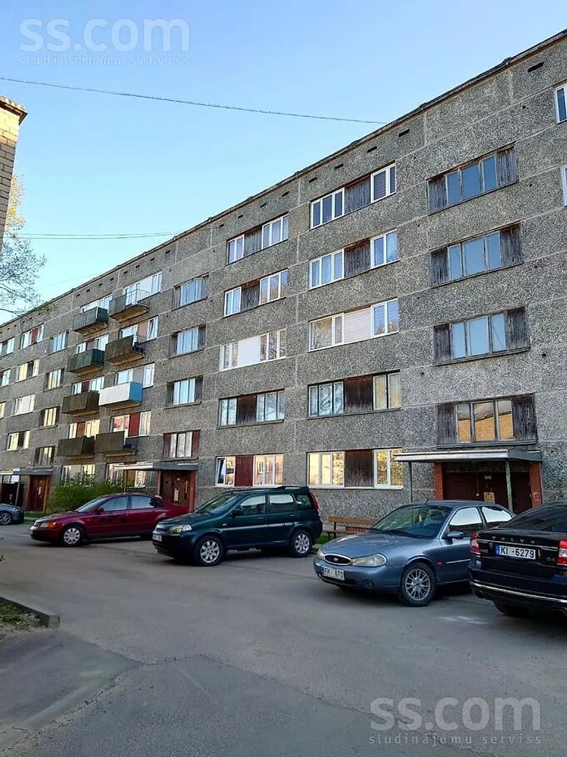 Trīsistabu dzīvoklis — Blaumaņa 11