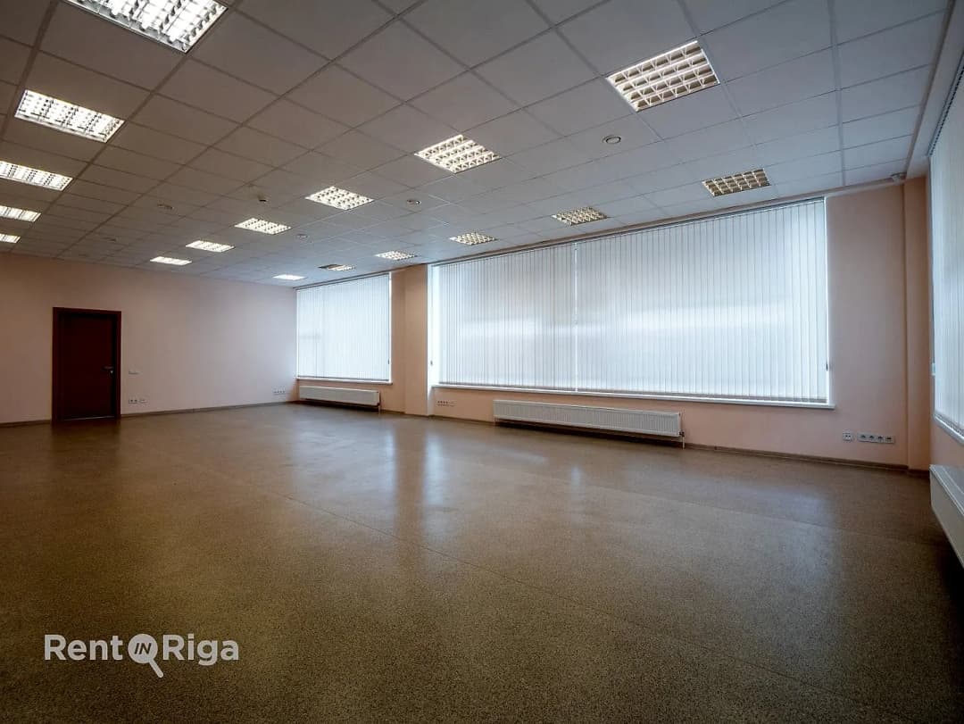 Daugavgrīvas 77, Ilģuciems — vēl bildes