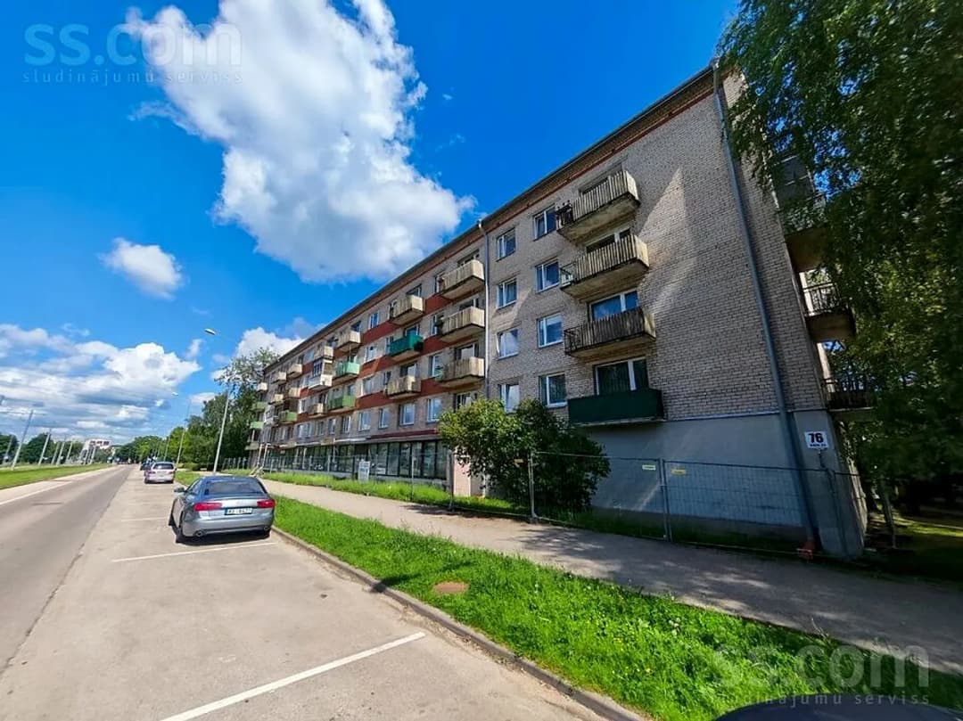 Vienistabas dzīvoklis — Jātnieku 76