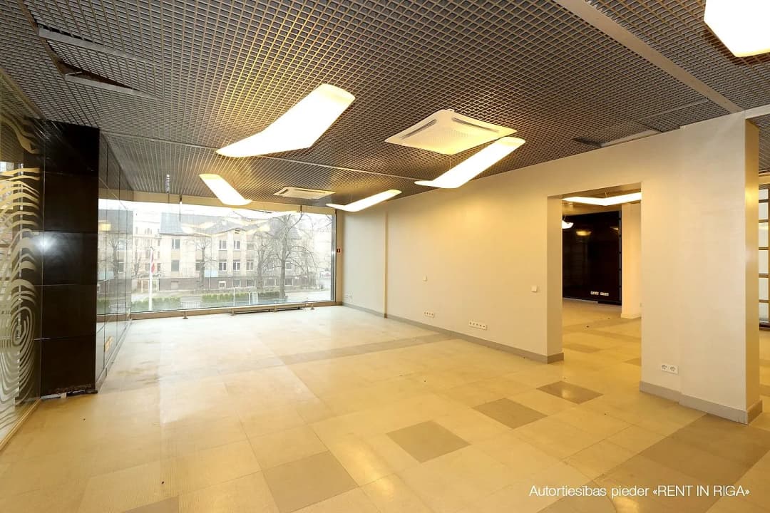 Pulkveža Brieža 21, Centrs — vēl bildes