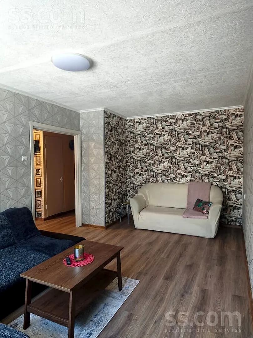 Divistabu dzīvoklis — Tērbatas iela 36
