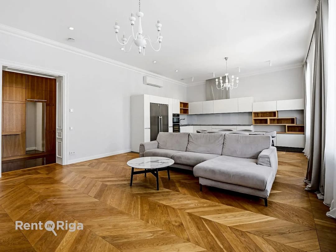 Elizabetes 18, Centrs — bilde 2