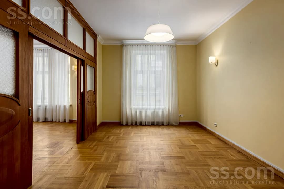 4 istabu dzīvoklis — Vīlandes 10 — bilde 2