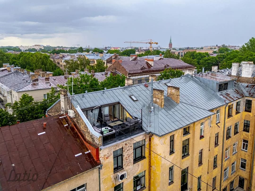 Trīsistabu dzīvoklis — Krišjāņa Valdemāra iela 77, Rīga