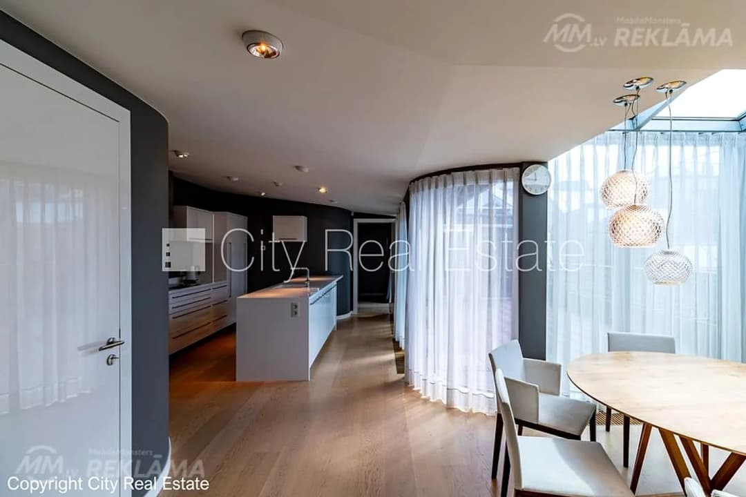 Dzīvoklis Rīgā, Centrā, 154 м², 3 ist., 6 stāvs — vēl bildes