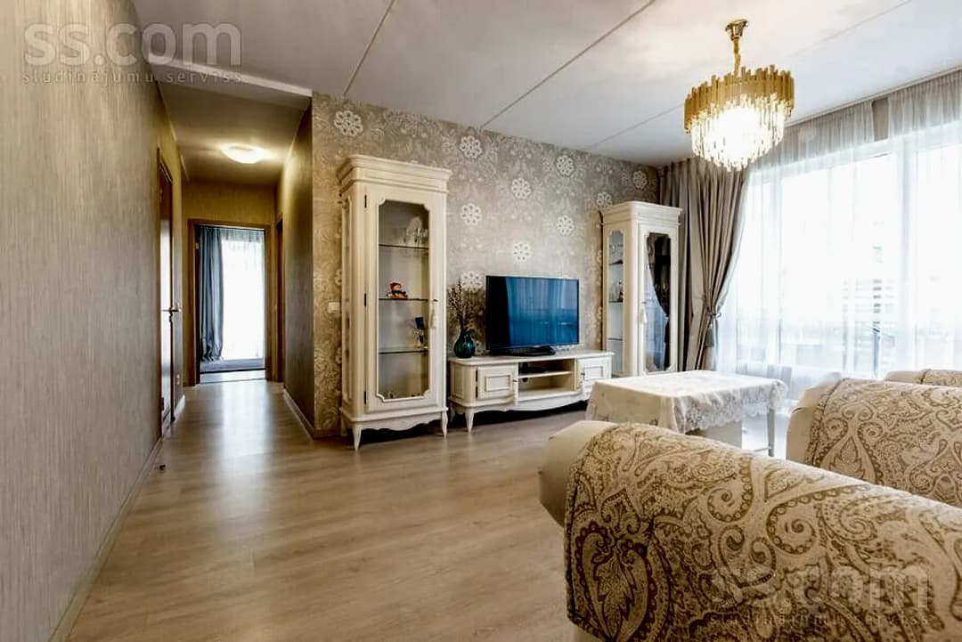 4 istabu dzīvoklis — Slokas 130a — bilde 2