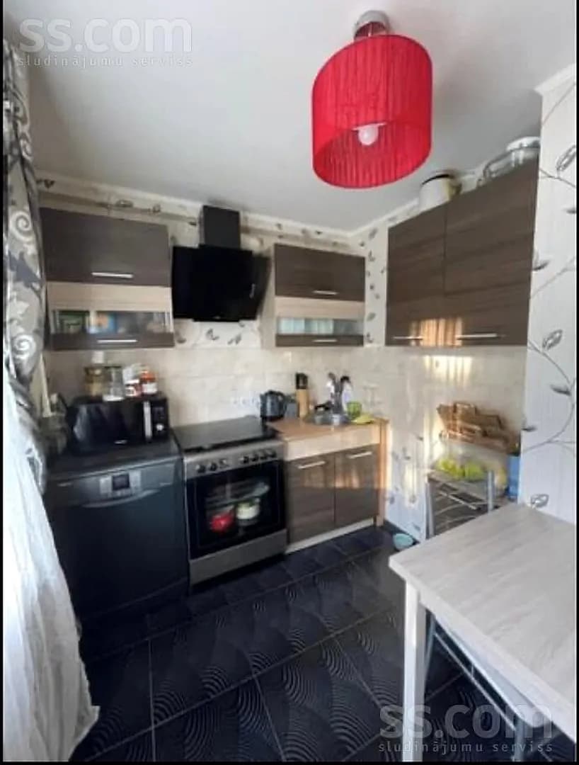 Divistabu dzīvoklis — Gaismas iela 8 — vēl bildes