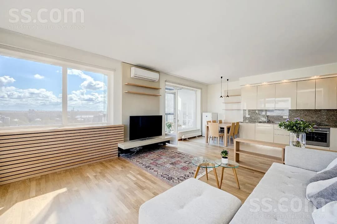 4 istabu dzīvoklis — Skanstes 29a — bilde 2