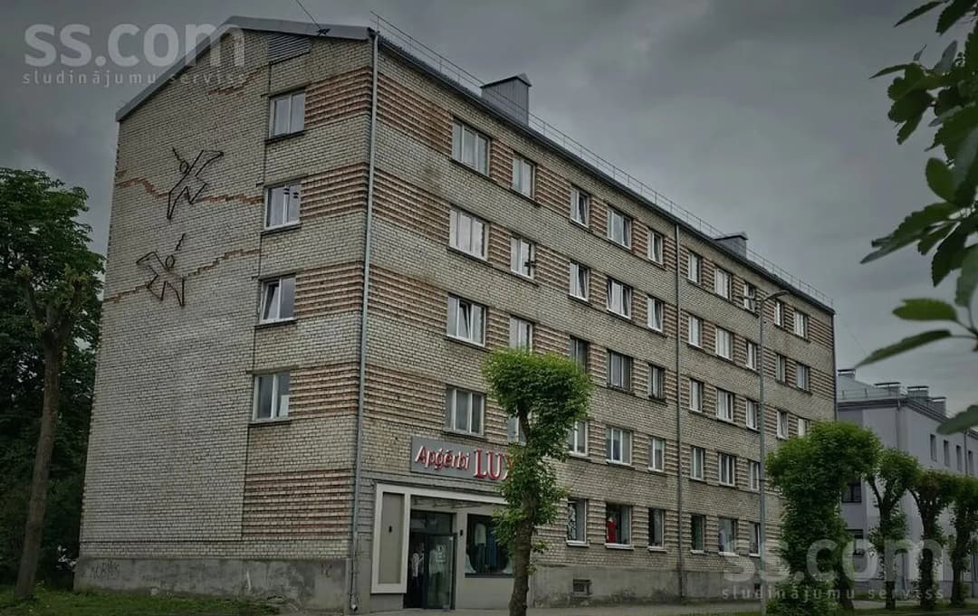 Divistabu dzīvoklis — Pasta iela 24