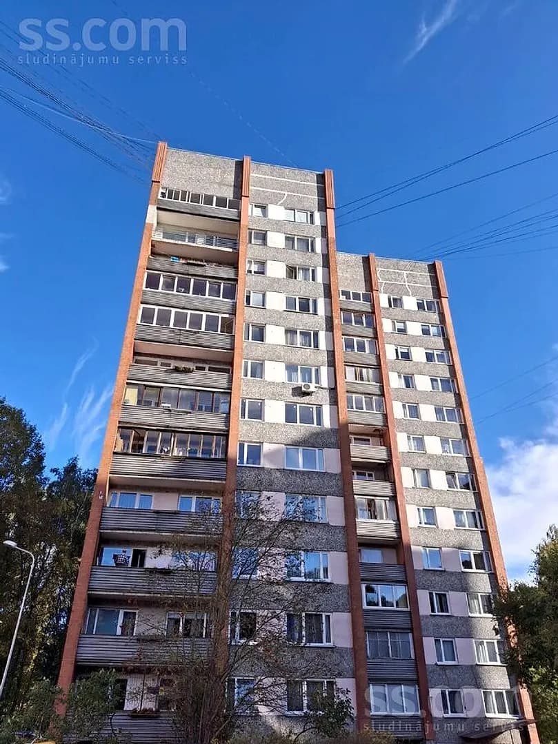 Trīsistabu dzīvoklis — Rigondas g. 3