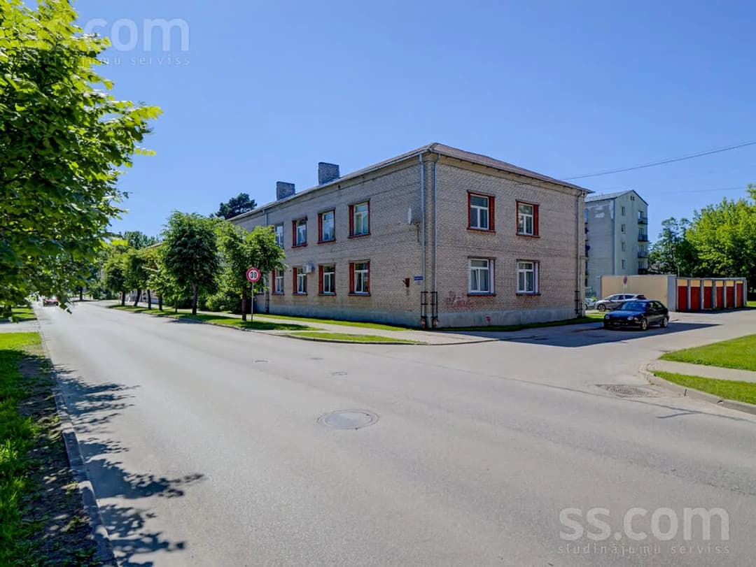 4 istabu dzīvoklis — Zemgales 20 — bilde 2