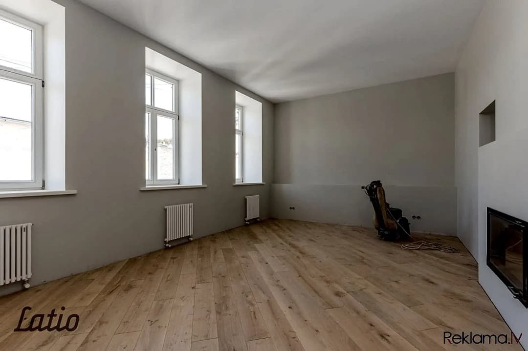 Komerctelpas — Elizabetes iela 18, Rīga
