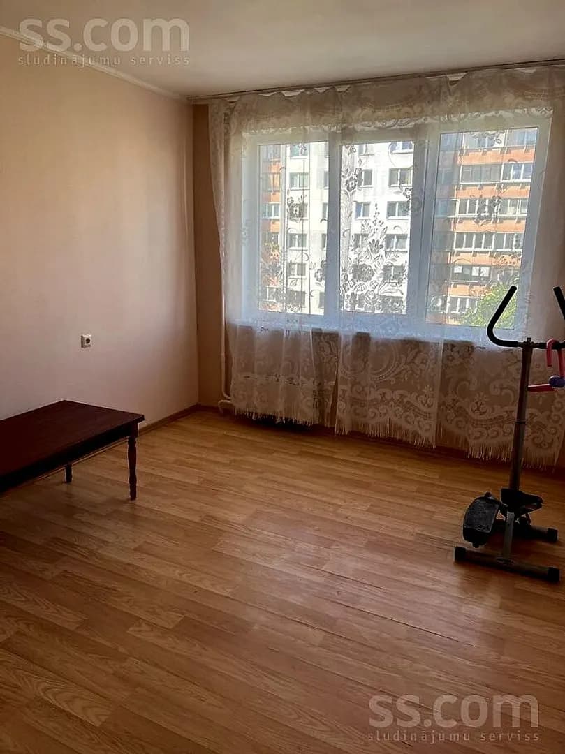 Trīsistabu dzīvoklis — Pļavnieku 6 — bilde 3