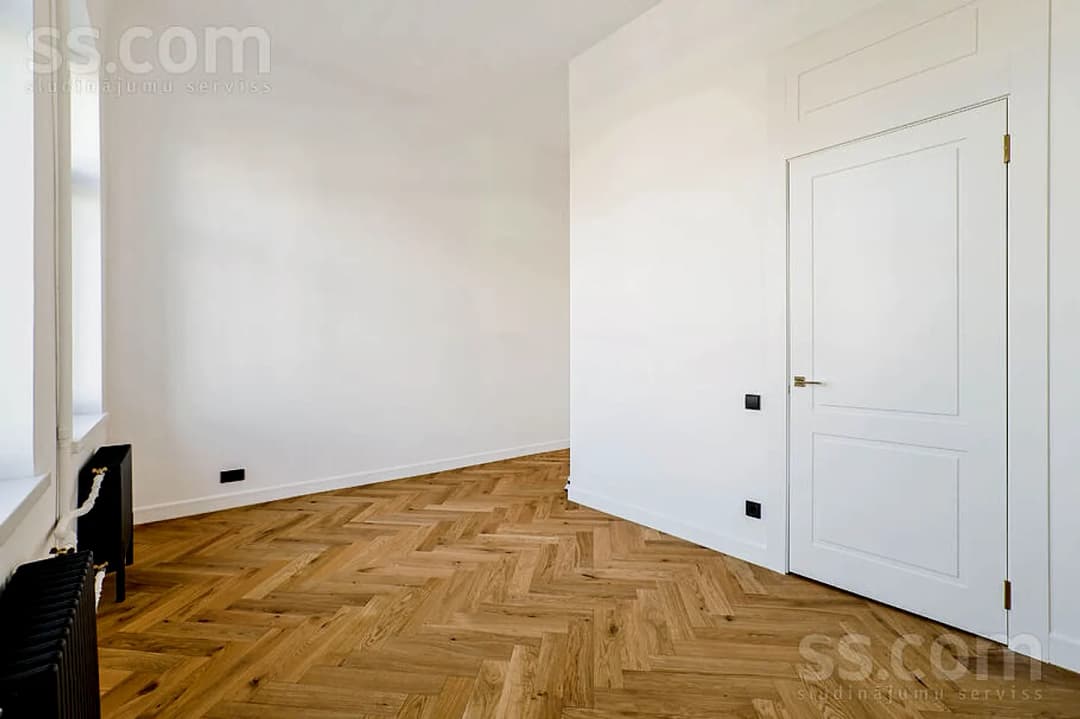 5 istabu dzīvoklis — Barona 92 — bilde 4