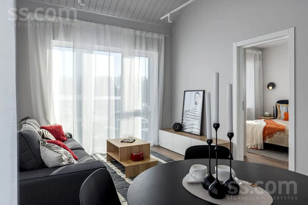 Divistabu dzīvoklis — Stīpnieku ceļš 44b — vēl bildes