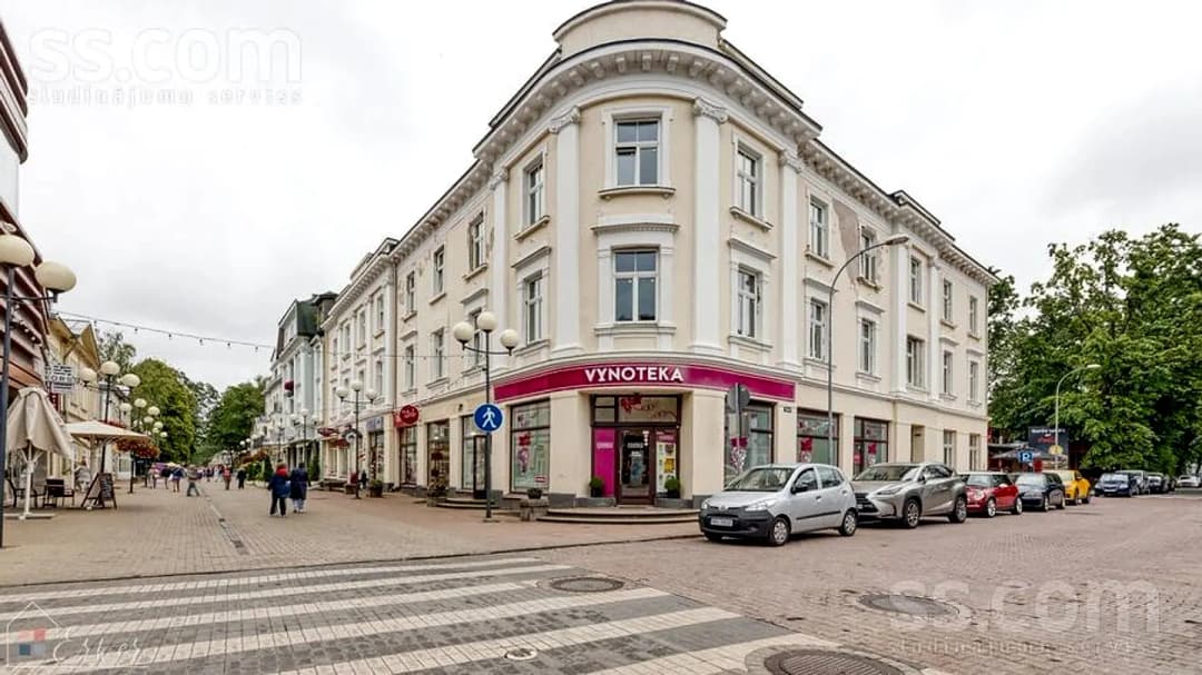 4 istabu dzīvoklis — Jomas 46 — bilde 4
