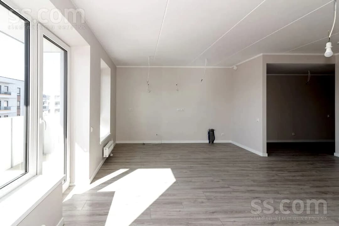 4 istabu dzīvoklis — Dravnieku 3 k-3 — bilde 2