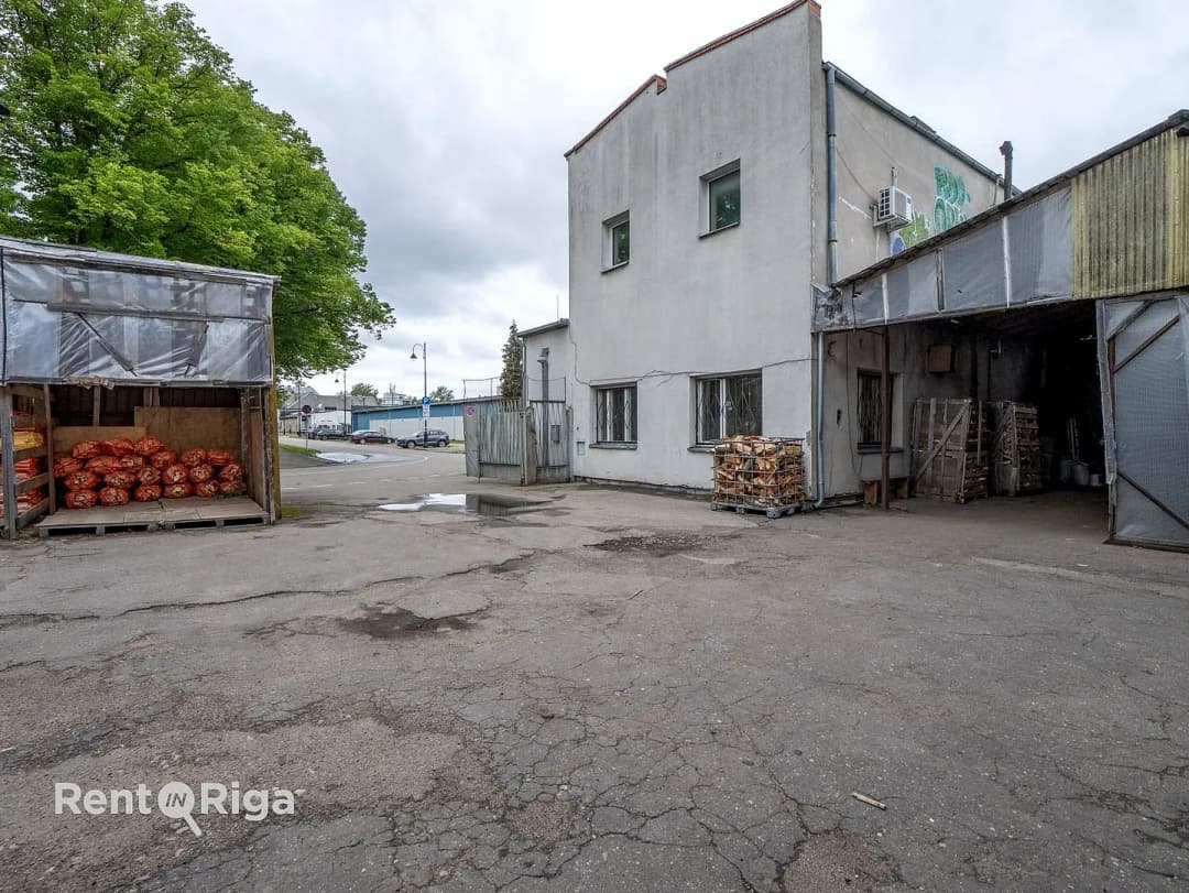 Pērnavas 20, Centrs — vēl bildes