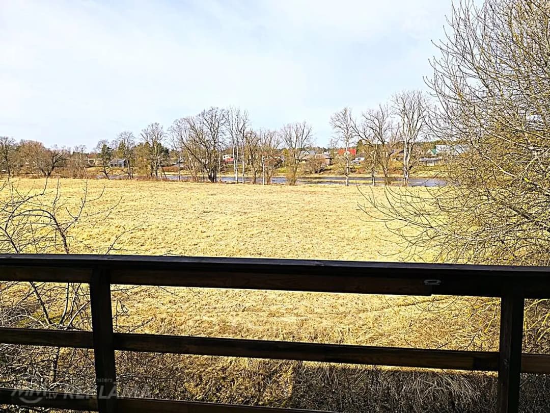 Māja Ogrē, 173.7 m², 2 st., 4 ist.. — vēl bildes