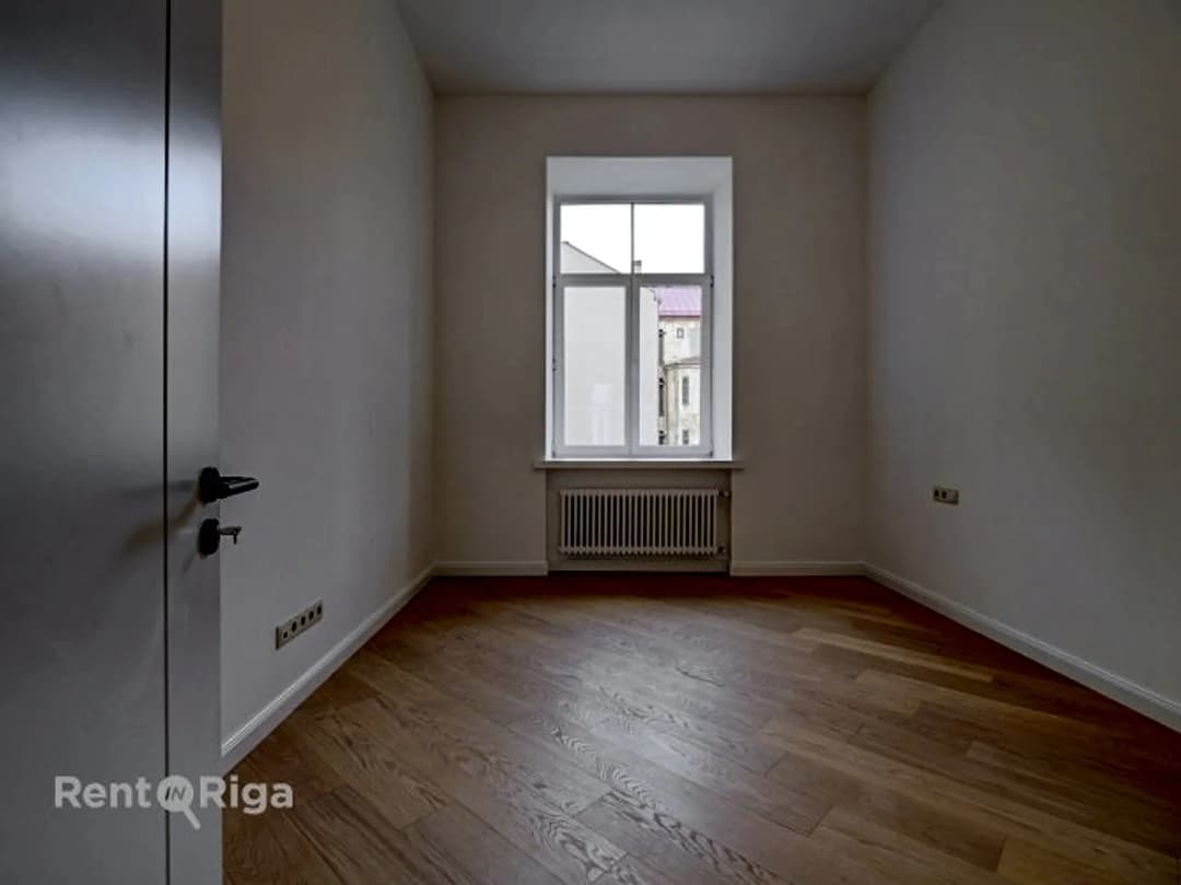 Divistabu dzīvoklis — Merķeļa iela 2 — bilde 4