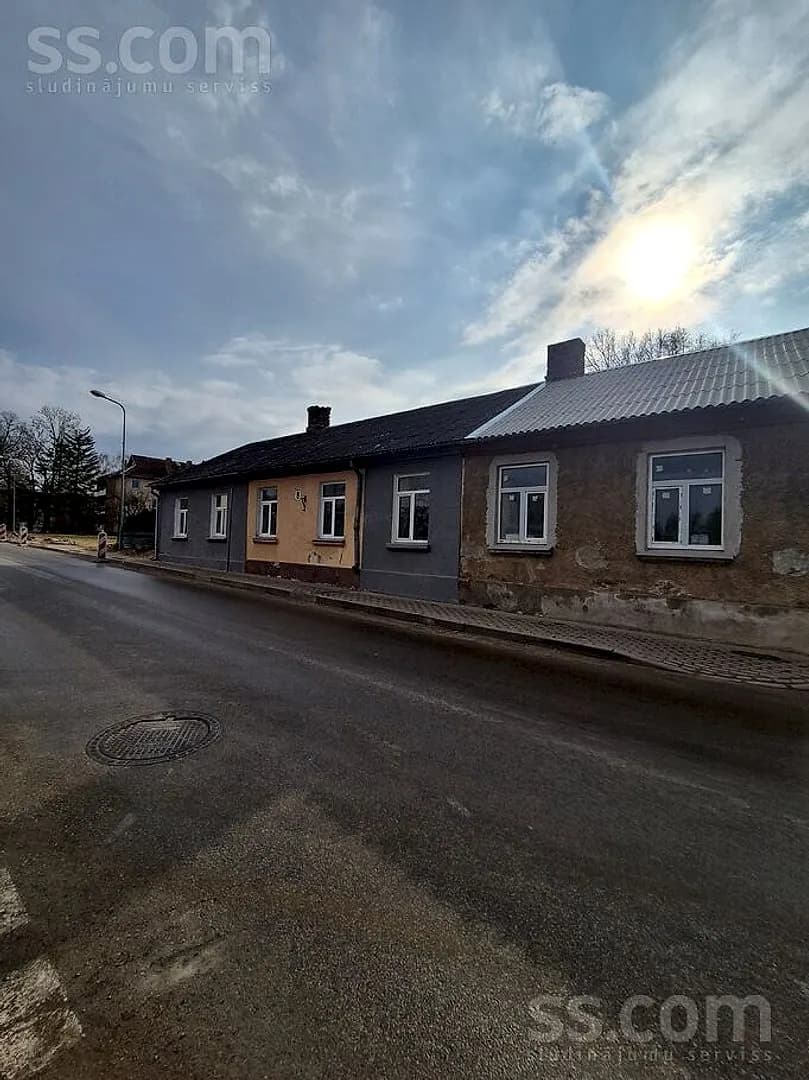 Divistabu dzīvoklis — Salātu 6