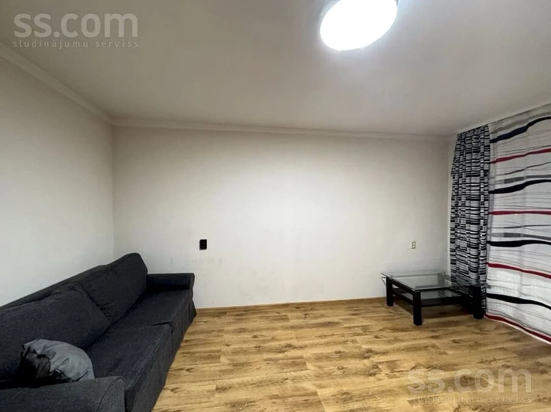 Vienistabas dzīvoklis — Akmeņu 50a