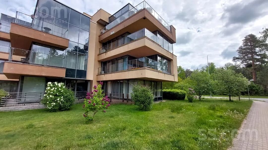 Divistabu dzīvoklis — Ainažu iela 23 k-1