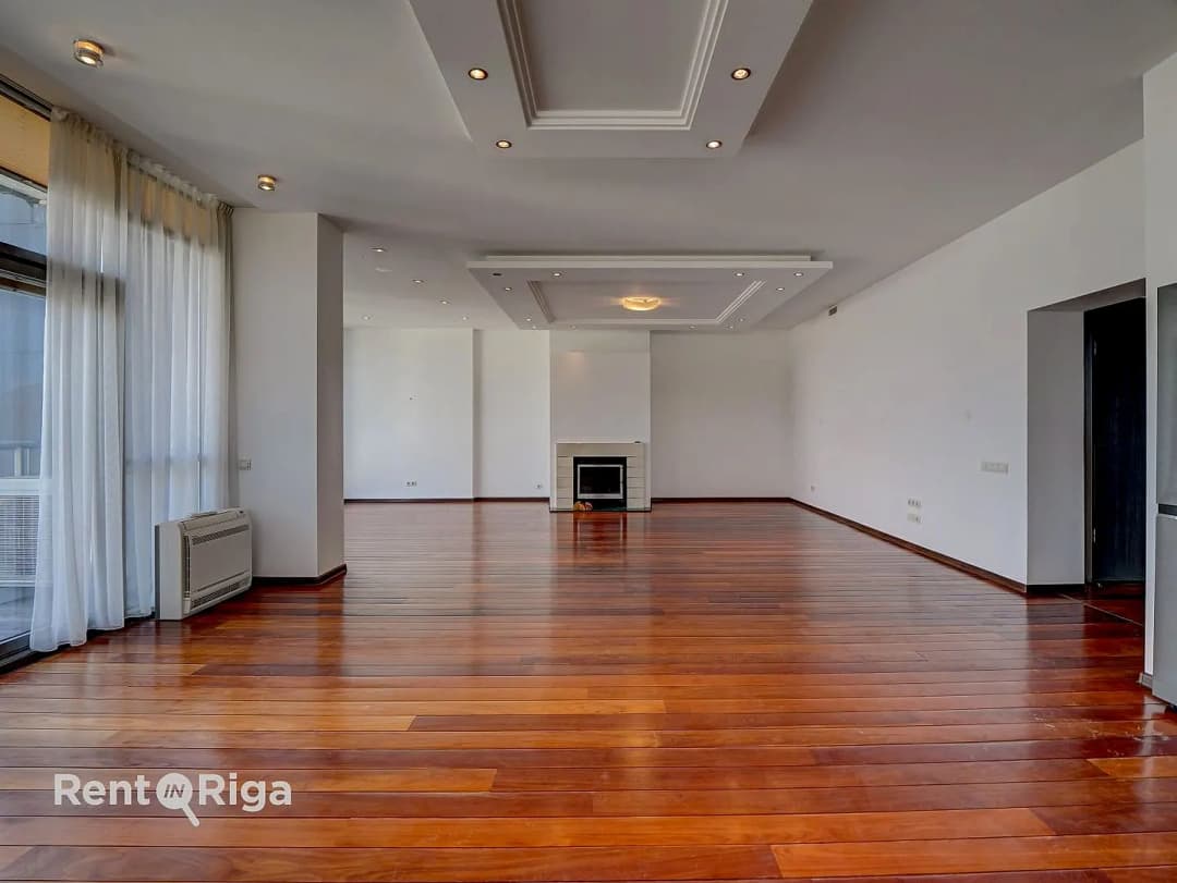 Pulkveža Brieža 21, Centrs — bilde 3