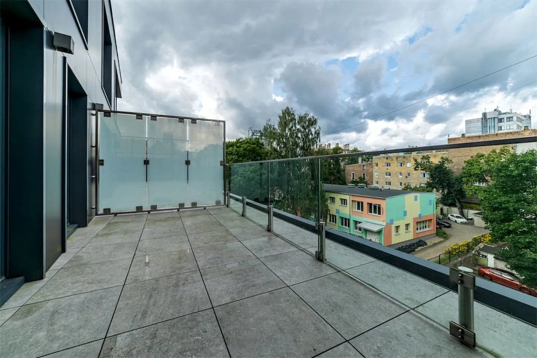 Akas 4, Centrs — bilde 2
