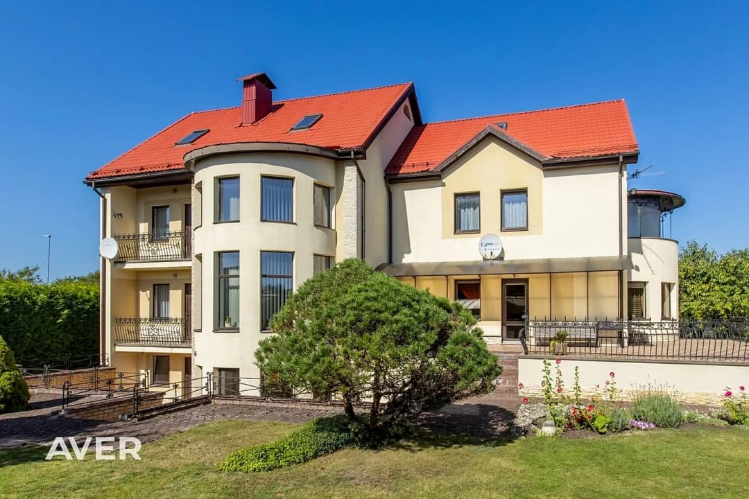10-ist. Māja, 855㎡ - Mārupes novads, Mārupe