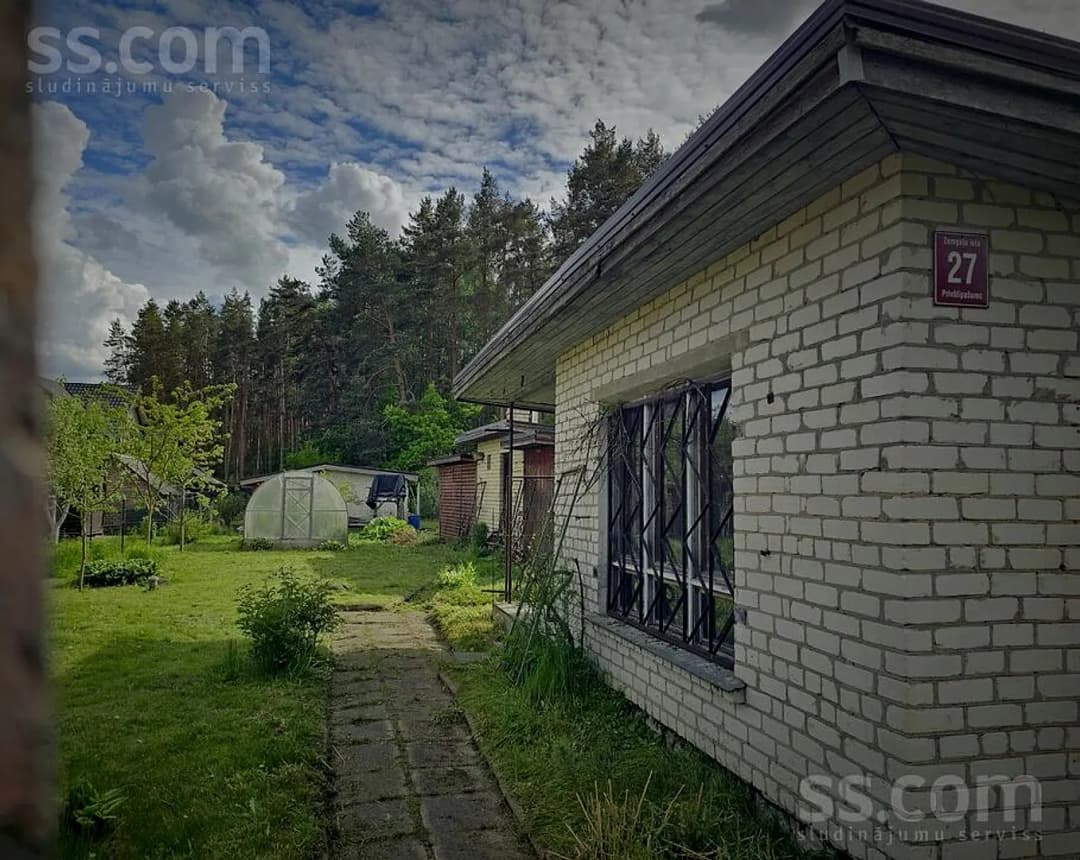Māja — Zemgaļu iela 27 — vēl bildes