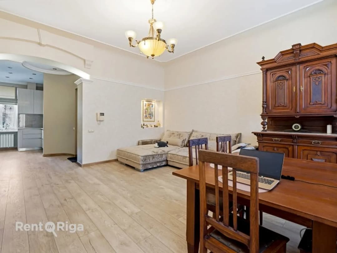 Trīsistabu dzīvoklis — Barona iela 60 — bilde 4