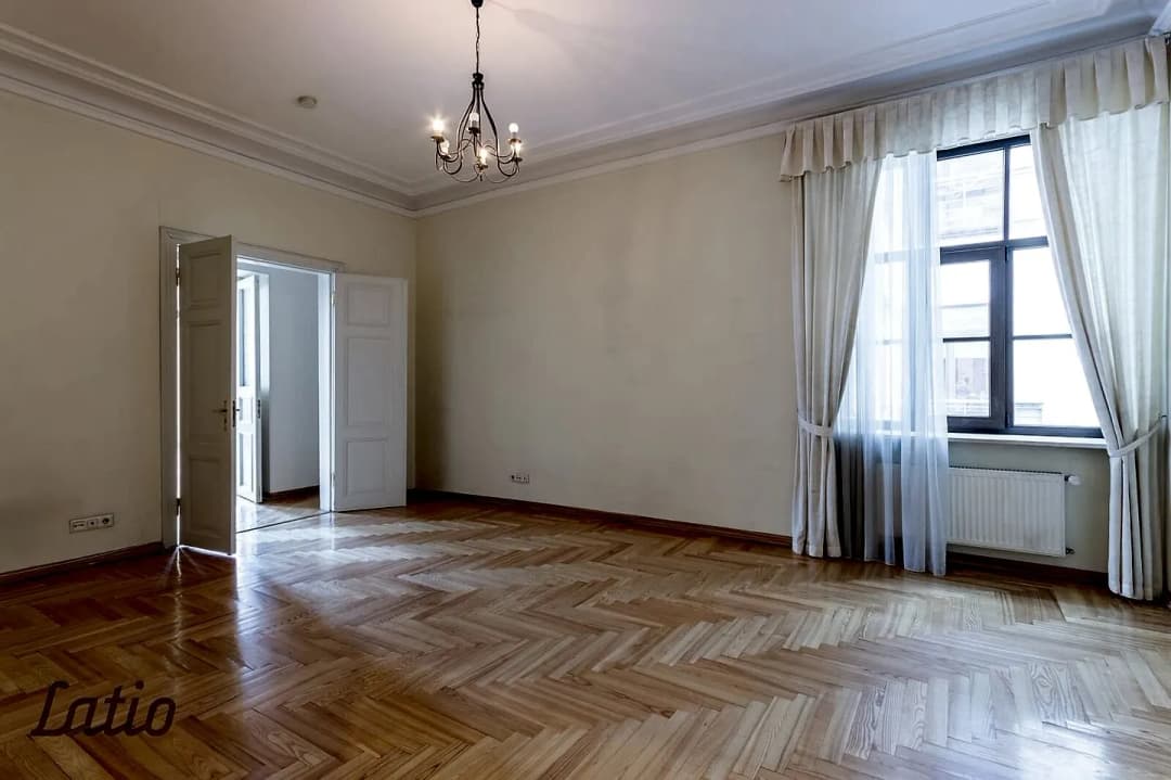 6-ist. Dzīvoklis, 193㎡ - Rīga, Centrs — vēl bildes