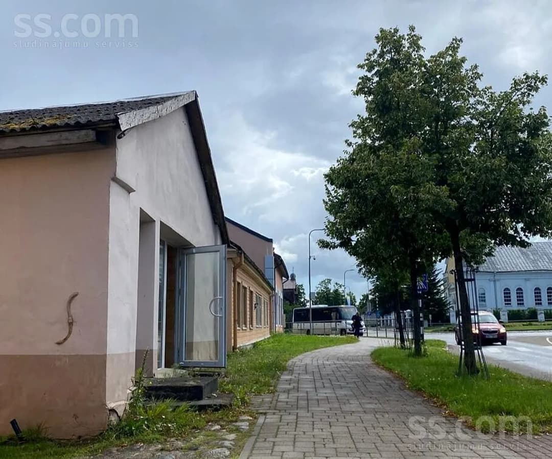 Māja — Brīvības 92