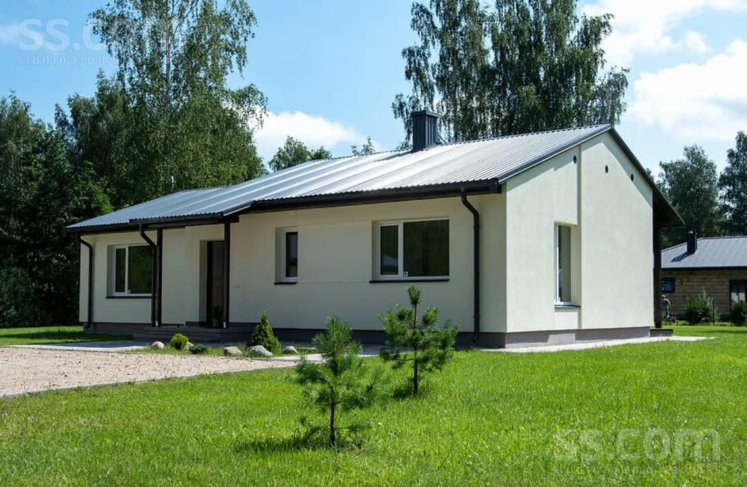 Māja — Jaunatnes iela 14a
