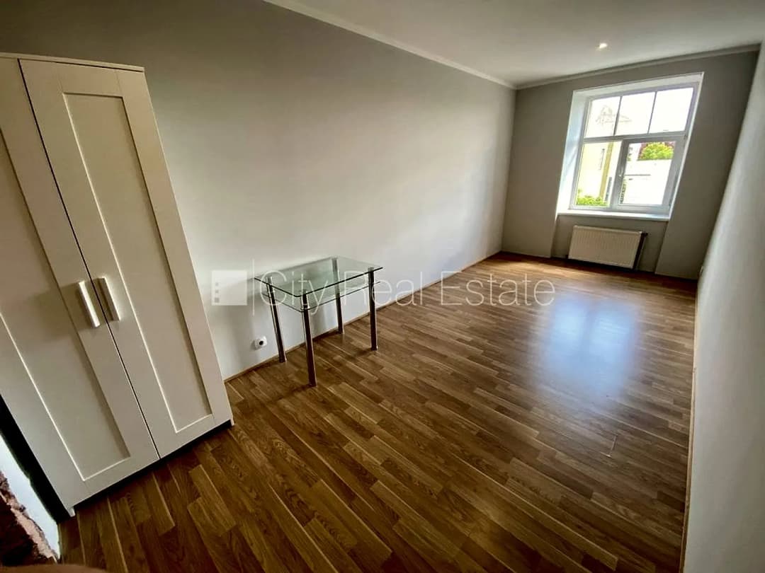 Vienistabas dzīvoklis — Krišjāņa Barona iela 109