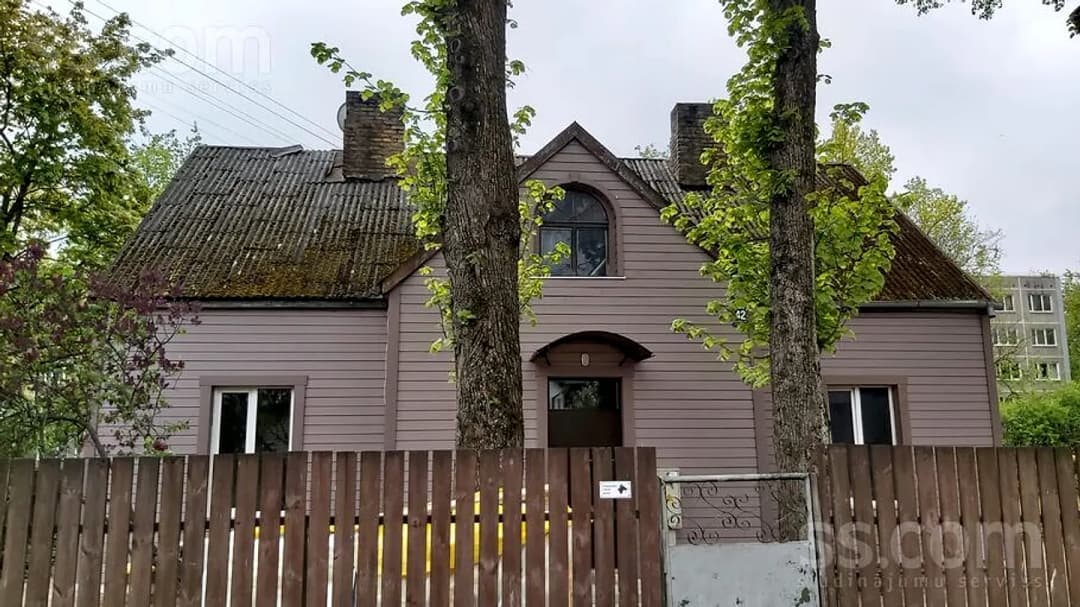 Divistabu dzīvoklis — Maltas 42