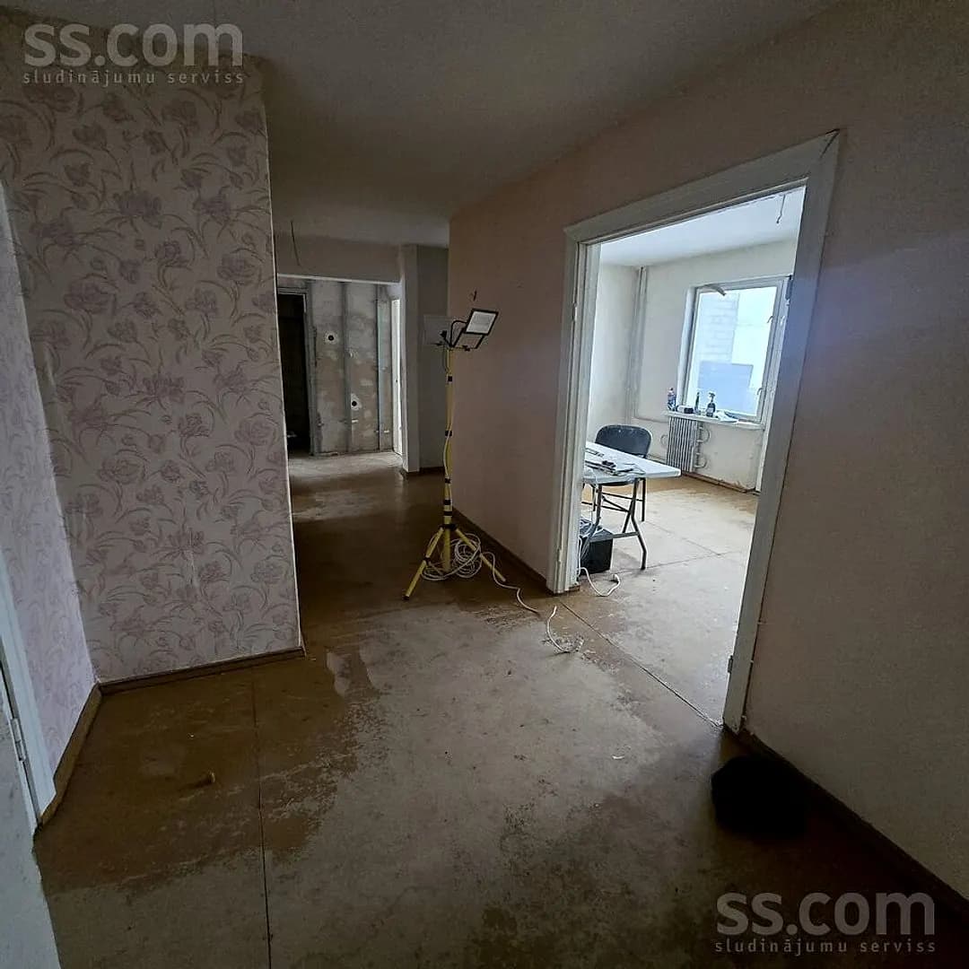 6 istabu dzīvoklis — Smilšu iela 31 27