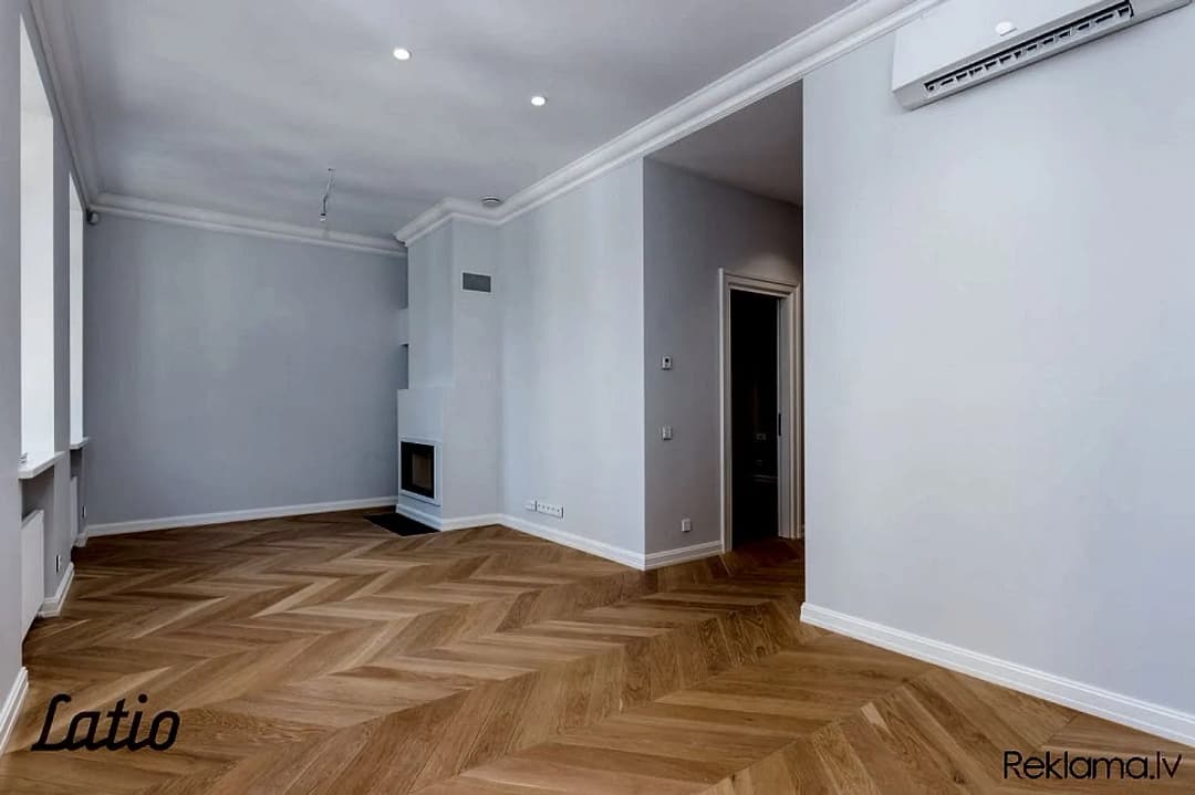 Komerctelpas — Elizabetes iela 18, Rīga — vēl bildes