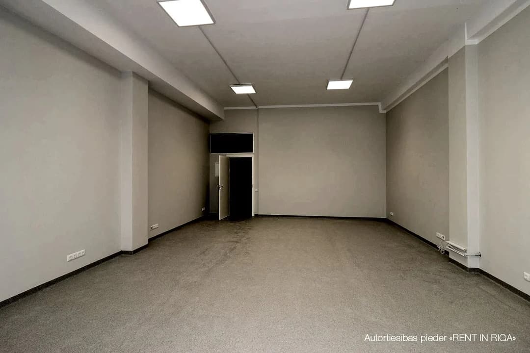 Brīvības gatve 403, Jugla — bilde 3