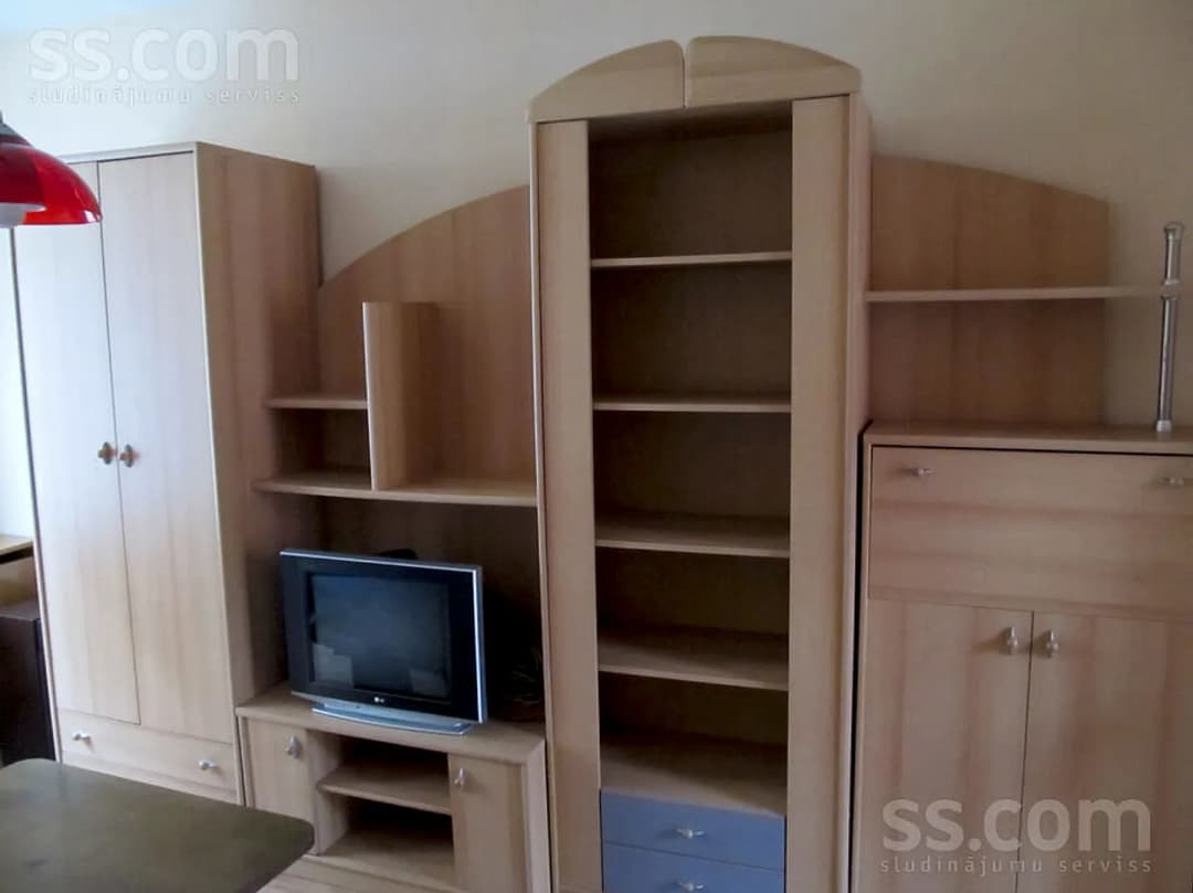 Vienistabas dzīvoklis — Zvaigžņu 31 — bilde 2