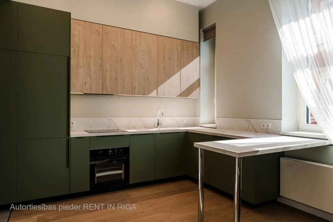 Lieliska iespēja nopirkt dzīvokli renovētajā projektā Agenskalnā. Lieliskā lokācija un