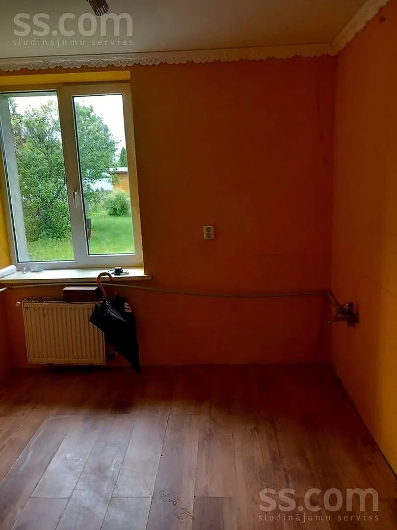 Māja — Vasarnieku iela 30 — vēl bildes