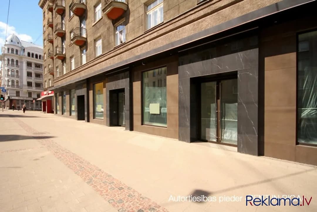 Komerctelpas — Brīvības iela — bilde 2