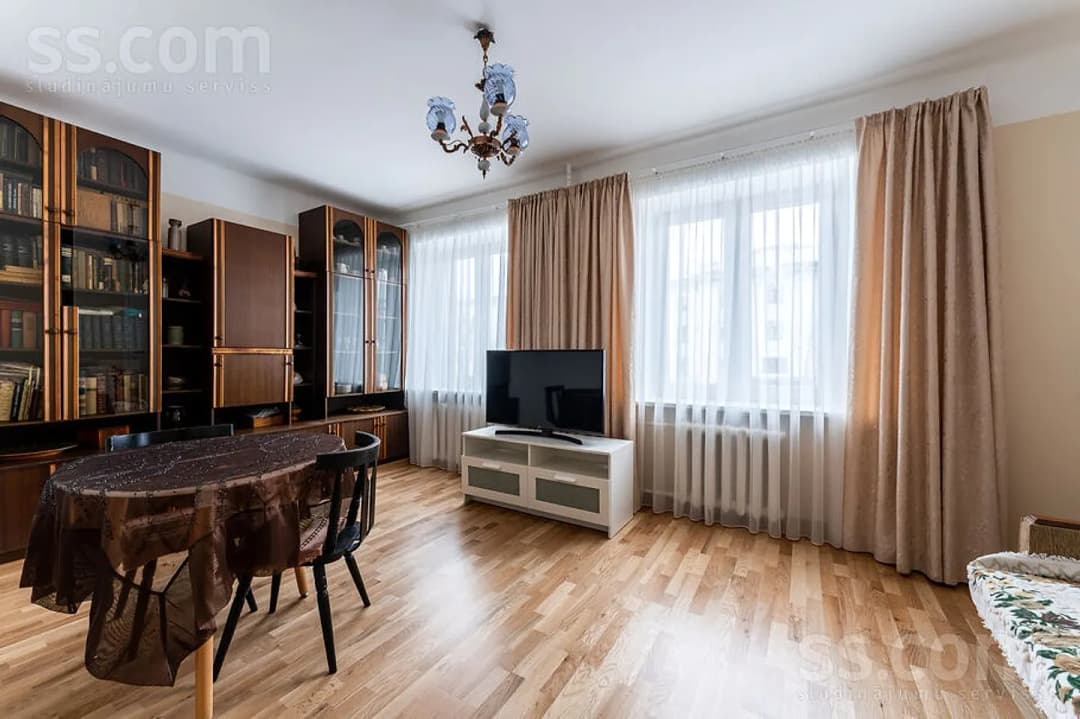 Vienistabas dzīvoklis — Pasta iela 35 — vēl bildes