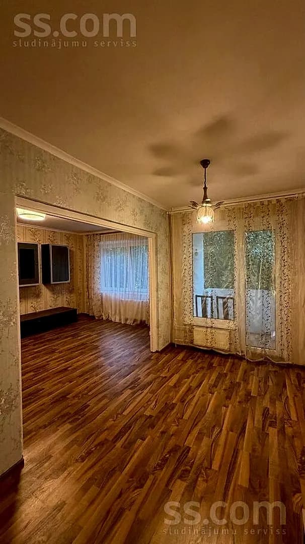 Divistabu dzīvoklis — Brantkalna 16
