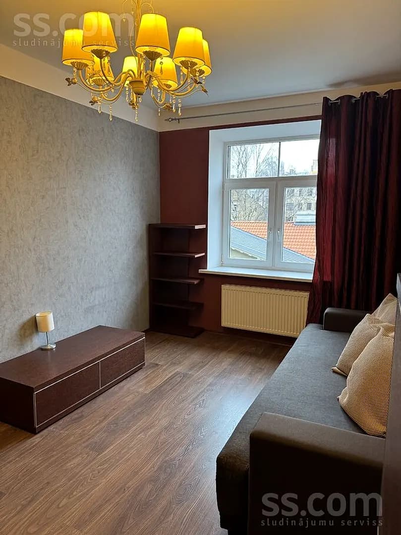 Divistabu dzīvoklis — Lāčplēša 56 — bilde 4